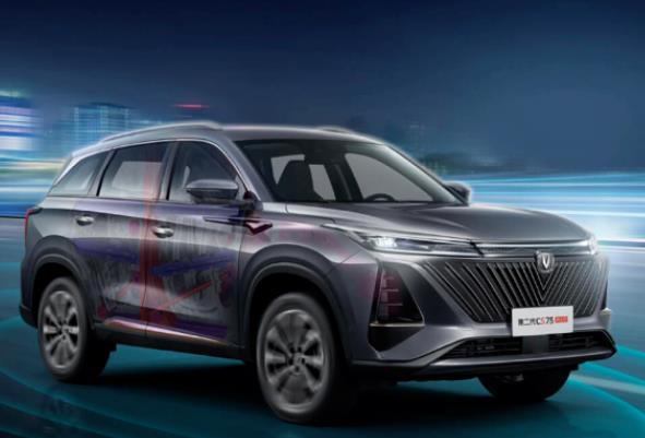 長(zhǎng)安cs75plus圖片與報(bào)價(jià) 3款車(chē)型,11.79起售,最高優(yōu)惠0.5萬(wàn)