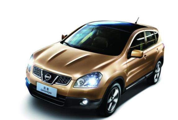 日產(chǎn)逍客2.0L XV Prem逍夜版售價(jià)與圖片 17.18萬(wàn)采用2.0l發(fā)動(dòng)機(jī)